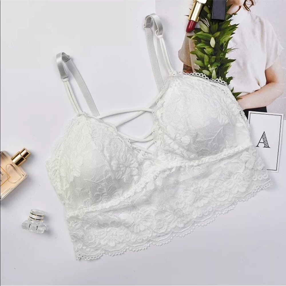 Private Label White Lace Bralette with Strappy Front